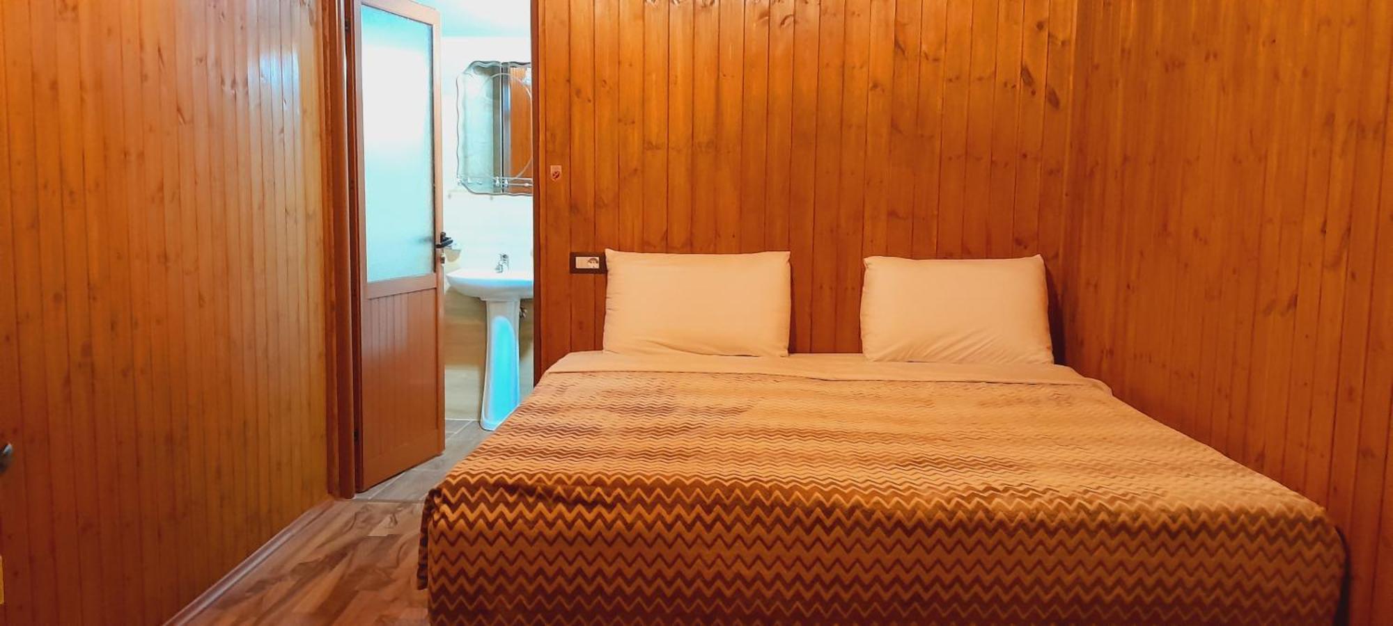 Hostal Bujtina Musta Berat Habitación foto